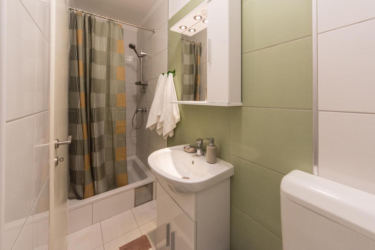 Piccola Pineta Apartment Pula Ngoại thất bức ảnh