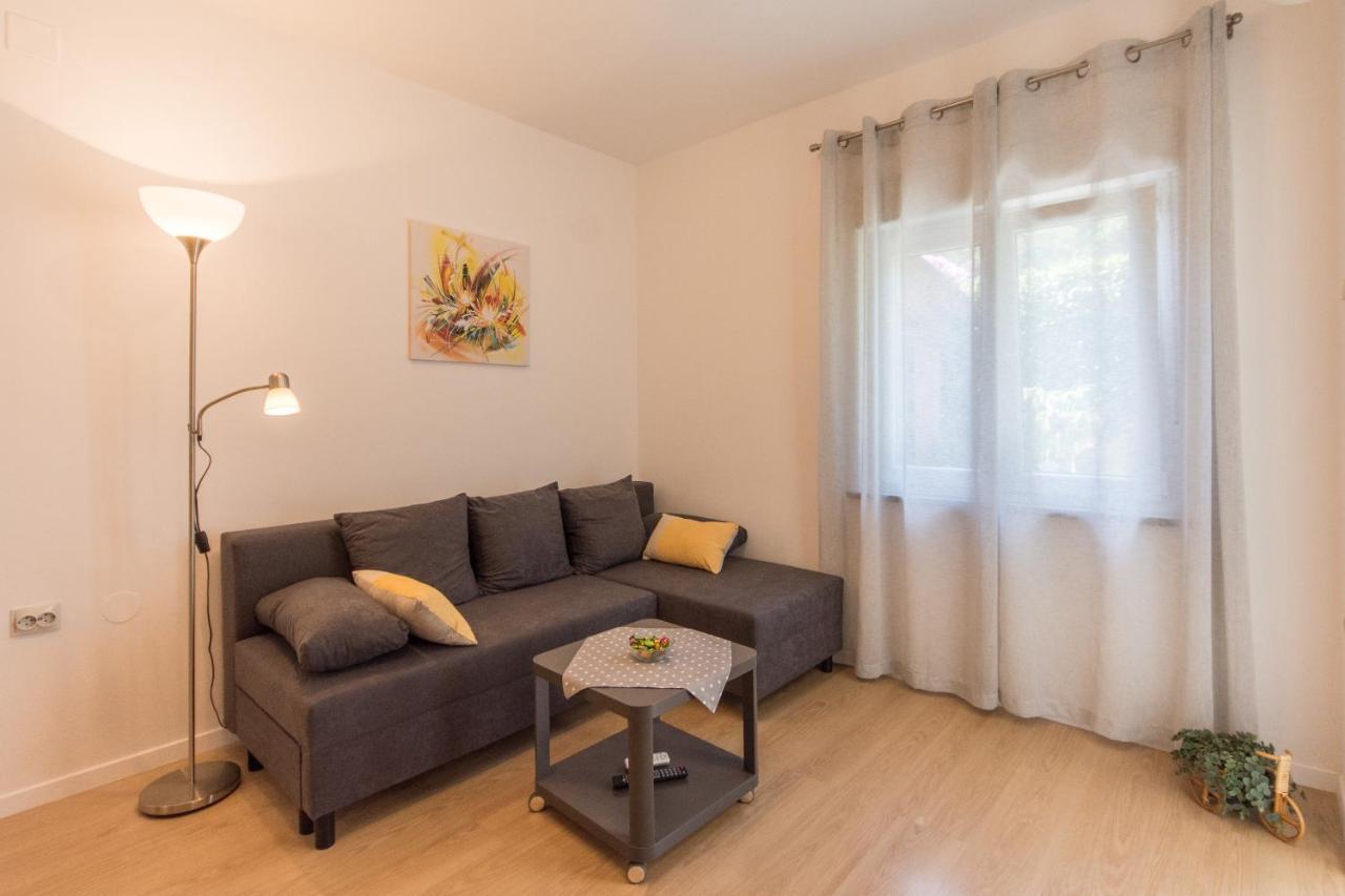 Piccola Pineta Apartment Pula Ngoại thất bức ảnh